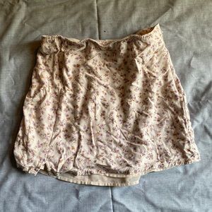 American Eagle baby pink floral mini skirt